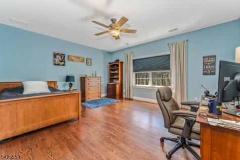 4 Wisteria Court Raritan NJ 08822