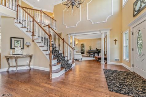 4 Wisteria Court Raritan NJ 08822