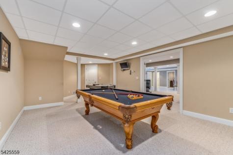 4 Wisteria Court Raritan NJ 08822