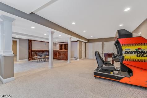 4 Wisteria Court Raritan NJ 08822