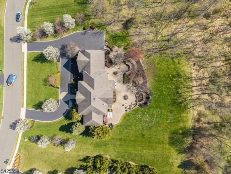 4 Wisteria Court Raritan NJ 08822