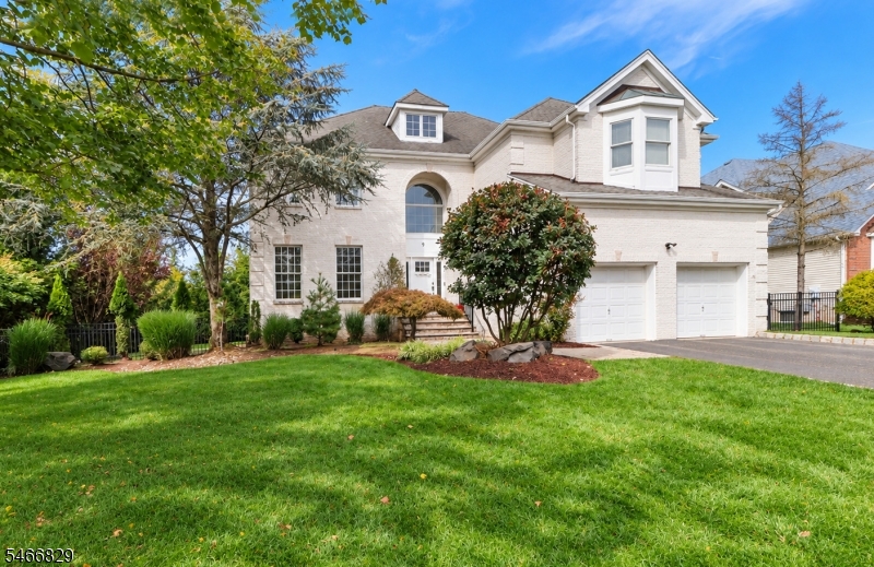 9 Schindler Way Livingston NJ 07039