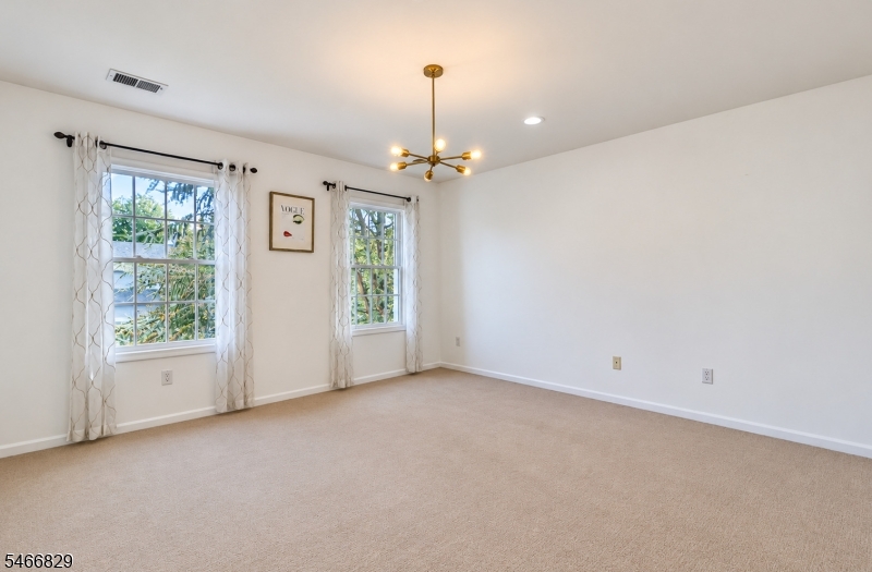 9 Schindler Way Livingston NJ 07039