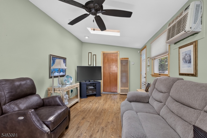 107 Cherry Street Woodbridge NJ 08830