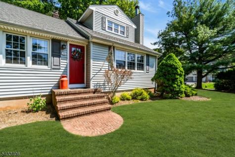88 Woodlawn Avenue Bridgewater NJ 08807