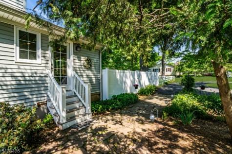 88 Woodlawn Avenue Bridgewater NJ 08807