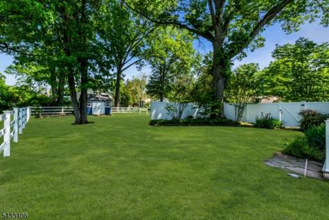 88 Woodlawn Avenue Bridgewater NJ 08807
