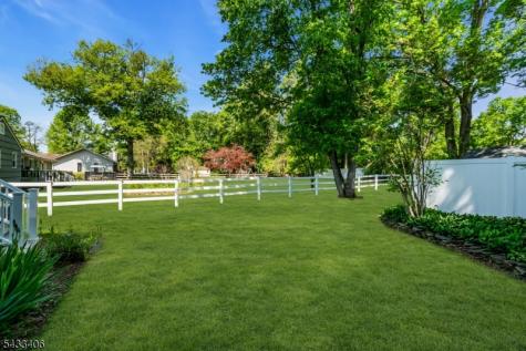 88 Woodlawn Avenue Bridgewater NJ 08807