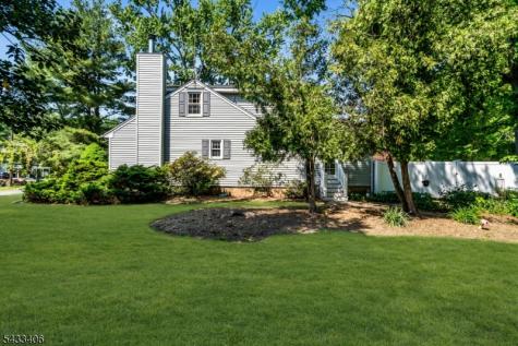 88 Woodlawn Avenue Bridgewater NJ 08807
