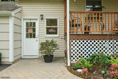 158 Maple Street New Providence NJ 07974