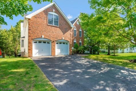 47 Ramapo Drive Bernards NJ 07920