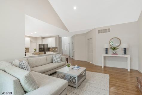 47 Ramapo Drive Bernards NJ 07920