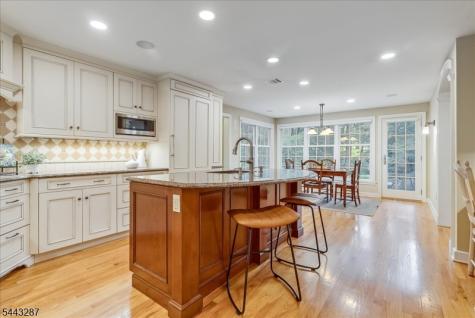14 Kenneth Road Montclair NJ 07043