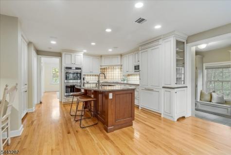 14 Kenneth Road Montclair NJ 07043