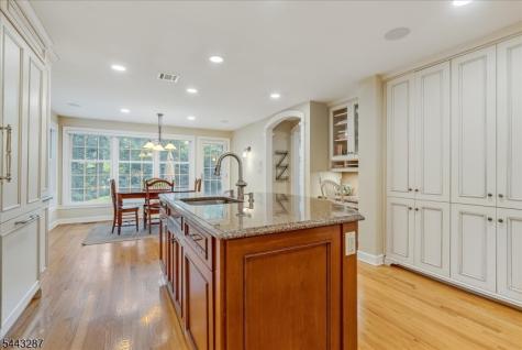 14 Kenneth Road Montclair NJ 07043