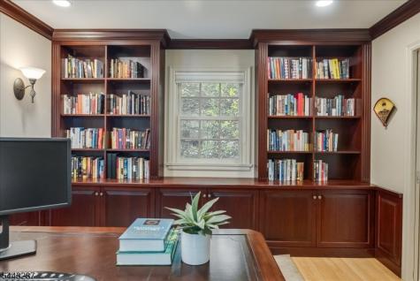 14 Kenneth Road Montclair NJ 07043