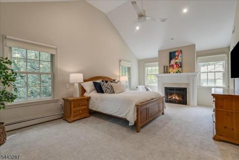 14 Kenneth Road Montclair NJ 07043