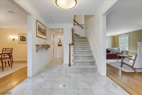 14 Kenneth Road Montclair NJ 07043