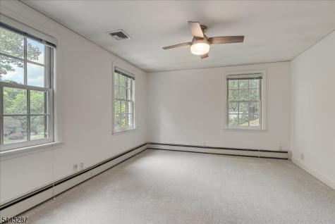14 Kenneth Road Montclair NJ 07043