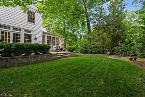 14 Kenneth Road Montclair NJ 07043