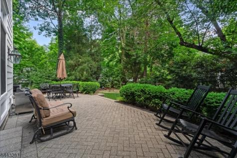 14 Kenneth Road Montclair NJ 07043