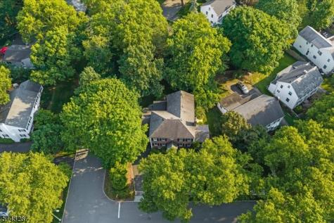 14 Kenneth Road Montclair NJ 07043