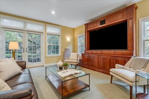 14 Kenneth Road Montclair NJ 07043