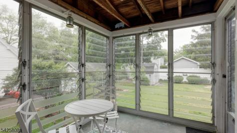 9 Hawthorne Street Cranford NJ 07016