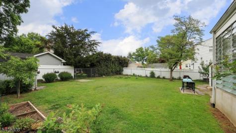 9 Hawthorne Street Cranford NJ 07016