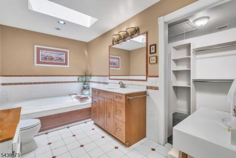 3 Kadel Drive Mount Arlington NJ 07856