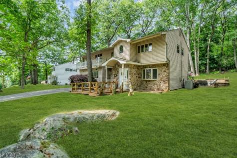 3 Kadel Drive Mount Arlington NJ 07856