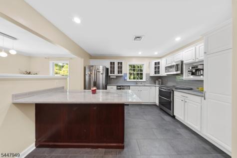 191 Ellis Road Holland NJ 08848