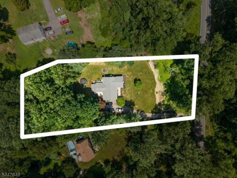 191 Ellis Road Holland NJ 08848