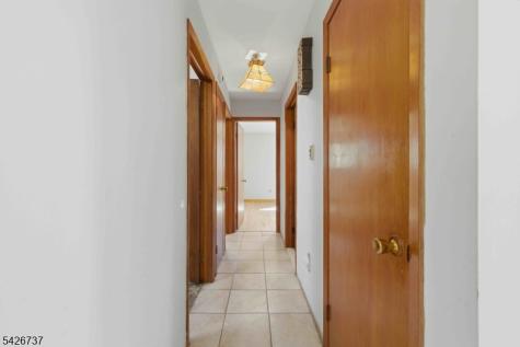 117 Linaberry Road Knowlton NJ 07832