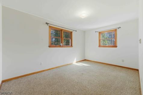 117 Linaberry Road Knowlton NJ 07832