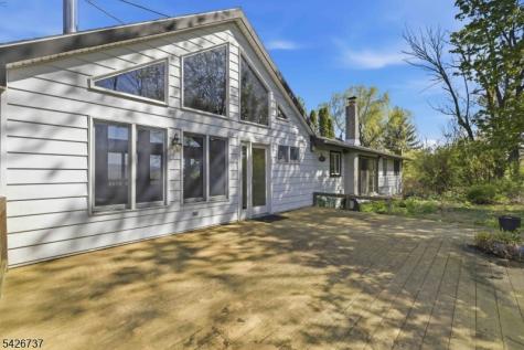 117 Linaberry Road Knowlton NJ 07832
