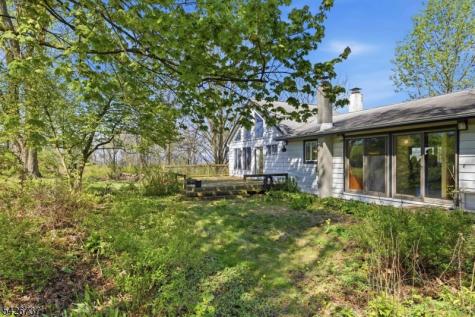 117 Linaberry Road Knowlton NJ 07832