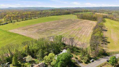 117 Linaberry Road Knowlton NJ 07832
