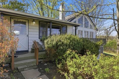 117 Linaberry Road Knowlton NJ 07832