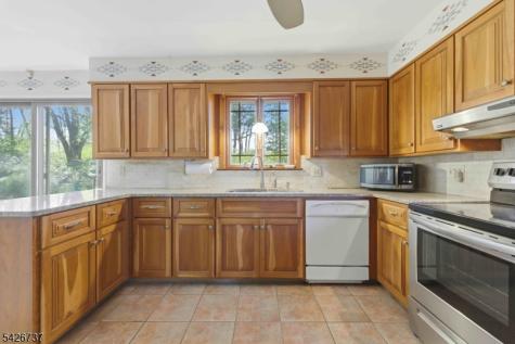 117 Linaberry Road Knowlton NJ 07832