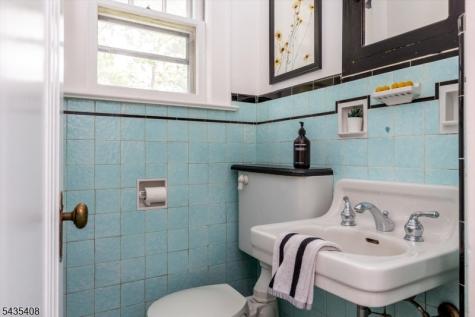 85 Hawthorne Avenue Glen Ridge Boro NJ 07028