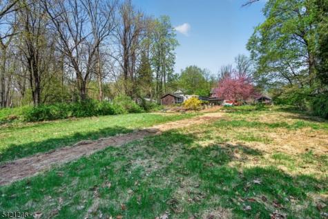 307 Stirling Road Watchung NJ 07069