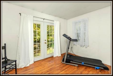3 Sleepy Hollow Road Hampton NJ 07860