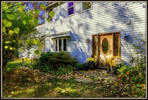 3 Sleepy Hollow Road Hampton NJ 07860