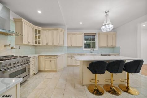 81 Fairmount Avenue Hackensack NJ 07601
