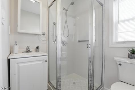 458 Springdale Avenue East Orange NJ 07017