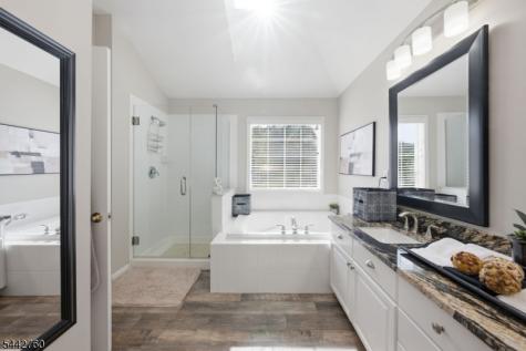 1 Rock Ledge Oakland NJ 07436