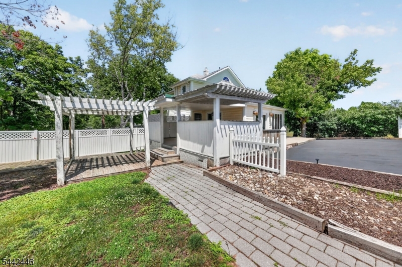 20 Kline Boulevard Readington NJ 08889