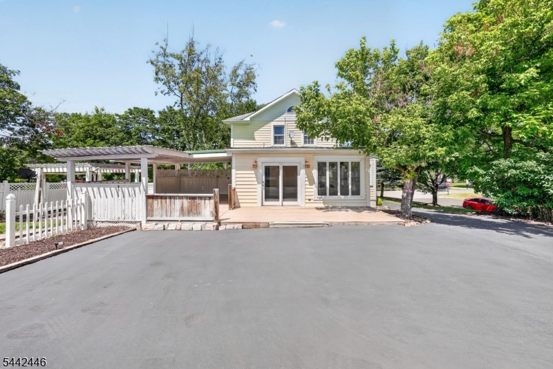 20 Kline Boulevard Readington NJ 08889