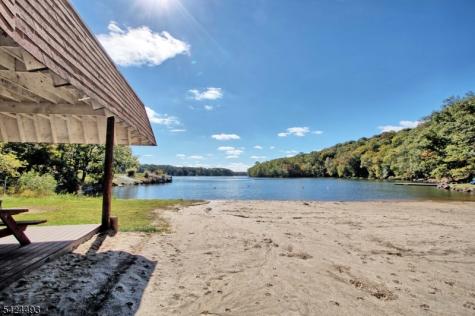 142 Valley View Drive Rockaway NJ 07866